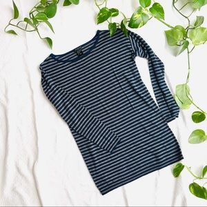 Ann Taylor• Navy+Gray Striped Knit Tunic